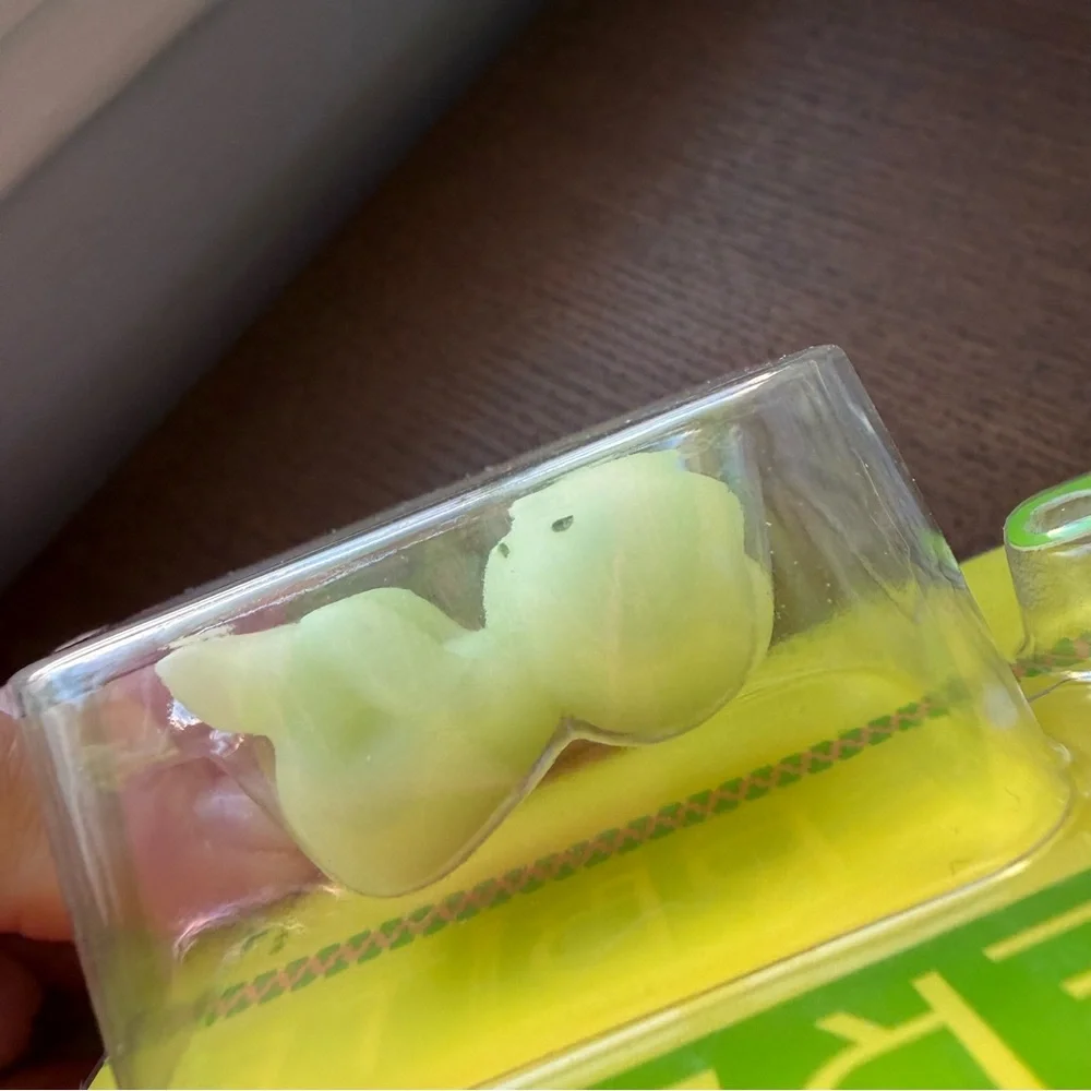 NEW Smiski Zipper Bite  ZipperBite - Hugging Knees Glow in the Dark - Picture 11 of 13